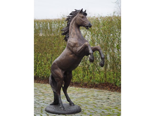 Záhradná bronzová dekorácia, veľký kôň na zadných nohách, 185x65x120 cm